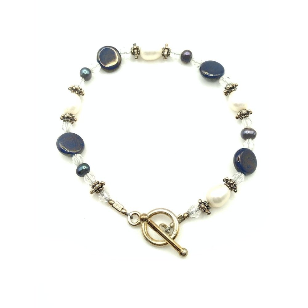 Sterling Silver Blue Beaded Toggle Bracelet 7.5"